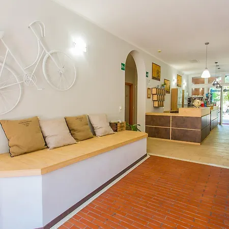 بيت شباب Student's Estense