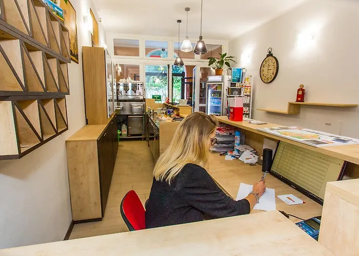 بيت شباب Student's Estense